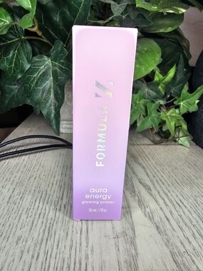Formula Z Aura Energy Glowing Primer
